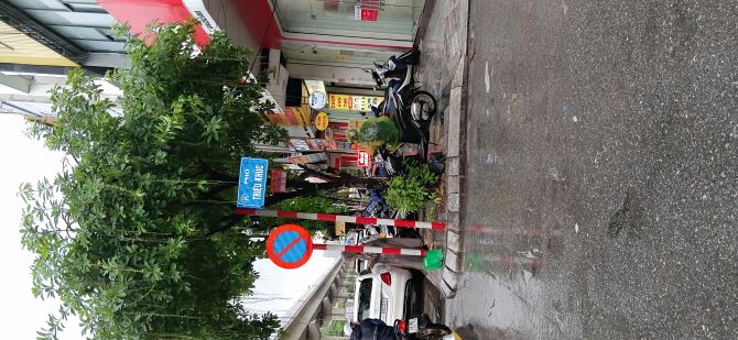 Bán Gấp 8.1 Tỉ Nhà Triều Khúc 45m2 5 Tầng 8 Phòng - 1