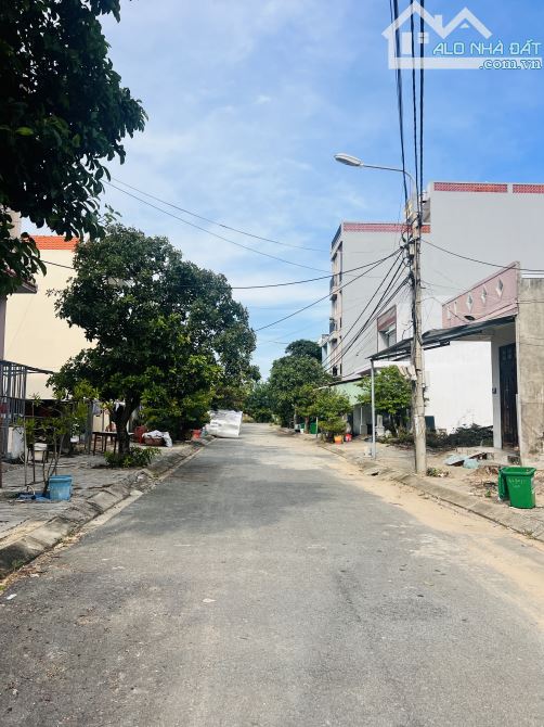 Bán Đất chính chủ lô kẹp cống đông hải 10- khu đông hải - 1