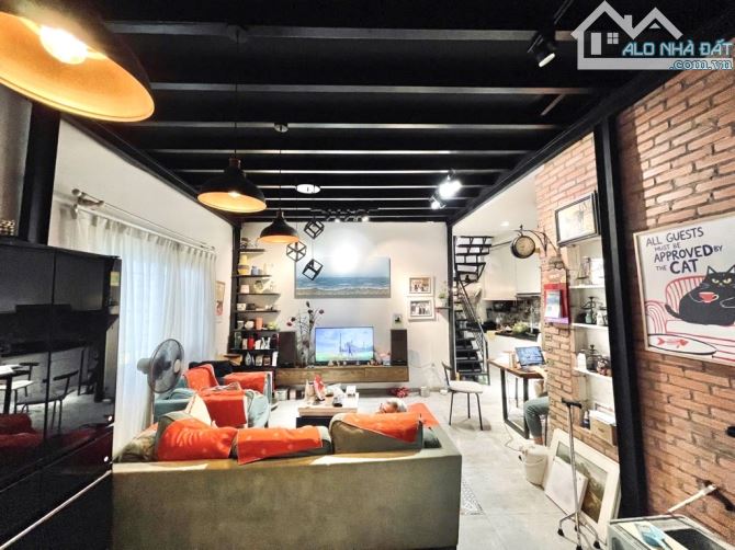 Bán Nhà Phú Nhuận - Nhanh Mới Kịp - Nhà 3 Tầng - 42m2 - Giáp Q1 - Chỉ 6.X Tỷ TL - 1