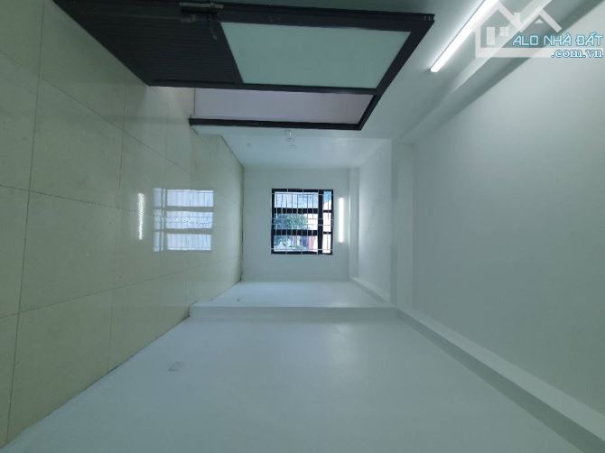 Bán gấp nhà Đông Mỹ - Vạn Phúc lô góc ,ô tô ,dân xây mới koong giá 3.8 tỷ - 1