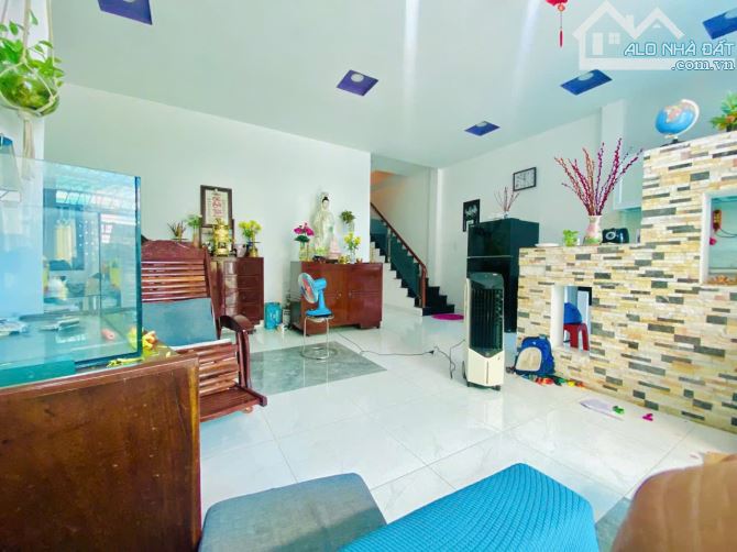 GẤP BÁN NHÀ XE TẢI CHẠY NGANG_NỞ HẬU CÁCH MẶT TIỀN LÊ VĂN LƯƠNG 20M CHỈ 5,99 TỎI - 1