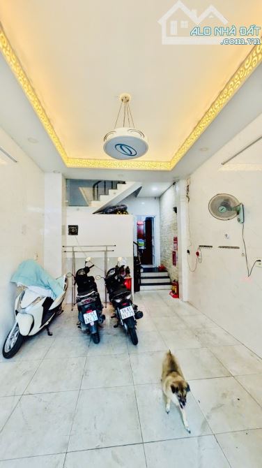 Bán nhà 911/...đường Quang Trung, phường 14, Gò Vấp, 64m2, 4 tầng, 5PN, 6WC, nhỉnh 6 tỷ - 1