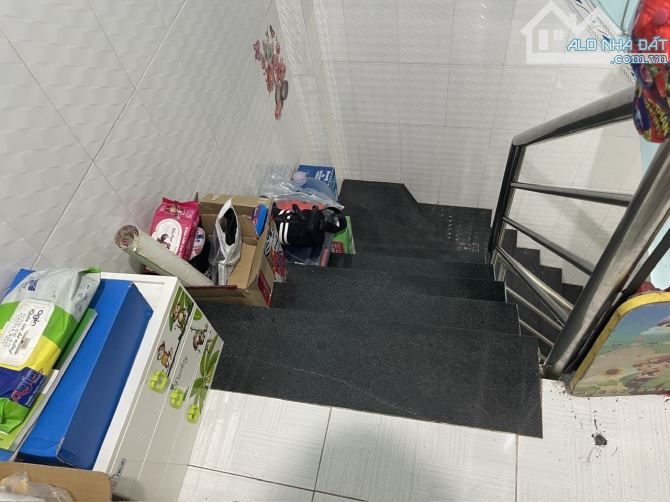 NHÀ GIÁ RẺ P13 Q8 - HẺM 3M VÀI BƯỚC RA ĐƯỜNG TÙNG THIỆN VƯƠNG - QUA Q5 CHỈ 5P. - 1