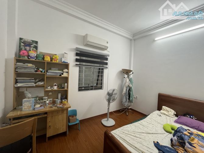 BÁN NHÀ PHỐ ĐÀM QUANG TRUNG - LONG BIÊN - 34.8M2 - 6.3 TỶ - NGAY AEON - CÁCH Ô TÔ CHỈ 8M - 1