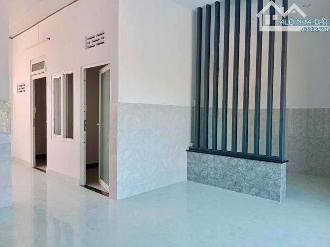 Nhà cấp 4 mới Rộng Rãi giá rẻ- 142m2- cách Nha Trang 8km- Diên An- Diên Khánh - 1