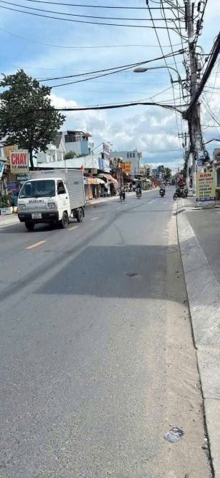 BÁN NHÀ (5x32) MT TRẦN VĂN MƯỜI VỊ TRÍ SIÊU ĐẸP, NGAY CHỢ CHỮ S - 1