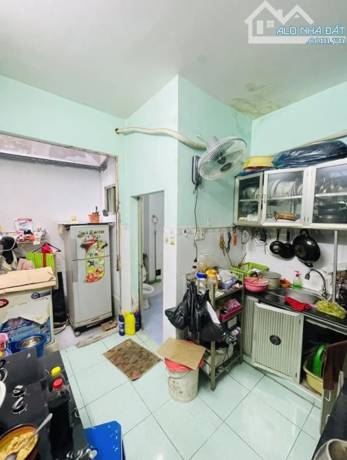 Bán nhà gần chợ, quận tân bình, hẻm thoáng, shr, nhỉnh 3 tỷ - 1