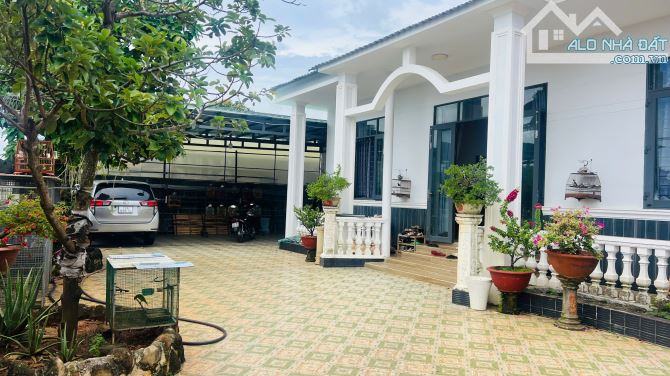 Nhà Đẹp ! Vừa Ở Nghĩ Dưỡng Đi Tắm Biển Vừa Có Thu Nhập Cố Định Hàng Tháng Quá Ổn Định - 1