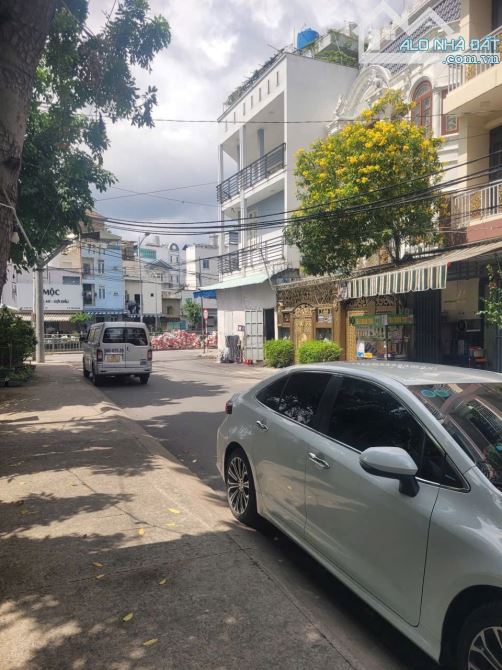 CHDV -DƯƠNG QUẢNG HÀM - GÒ VẤP - 133m2- 16pn - 16,5 tỷ - 1