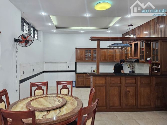 BIỆT THỰ 1 TRỆT 2 LẦU CS5 LẠC HỒNG - BỬU LONG CŨ - 12