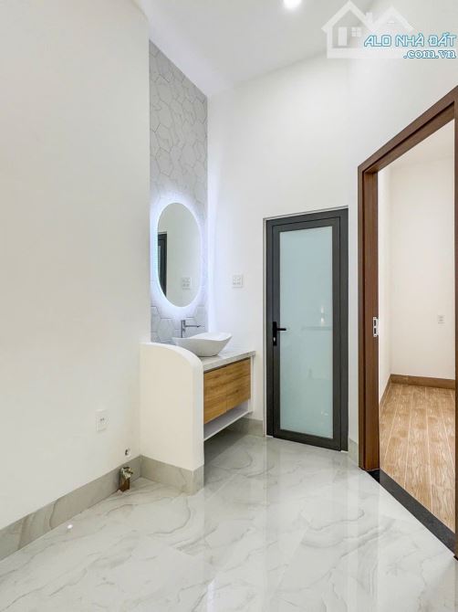BÁN NHÀ PHỐ HIỆN ĐẠI FULL NỘI THẤT - TRỤC CHÍNH HẺM 7 TRÂN VĨNH KIẾT - 13