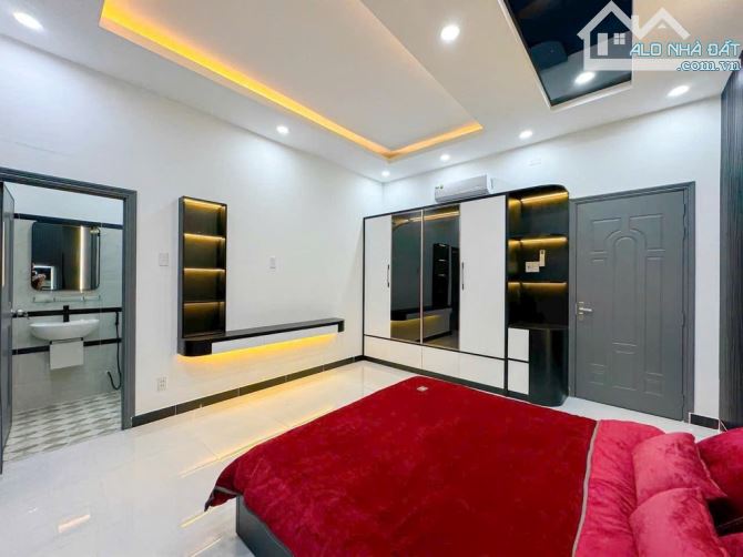 Siêu Phẩm 4 Tầng , XE HƠI ĐỔ CỬA , Ngang 5.3m , Huỳnh Tấn Phát , giá 7Tỷ Hơn - 15