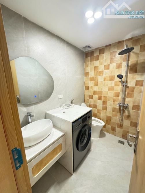 TÂY SƠN – ĐỐNG ĐA – NGÕ THÔNG – 6 TẦNG THANG MÁY – FULL NỘI THẤT – DOANH THU 45Tr – 12.38T - 17