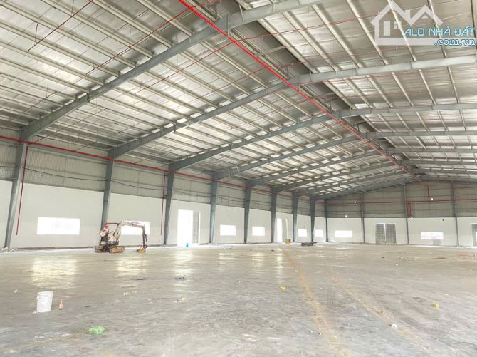 CHO THUÊ KHO XƯỞNG KHU CÔNG NGHIỆP LONG AN 2500M2, KHUÔN VIÊN RIÊNG 4300M2, GIÁ TỐT - 1