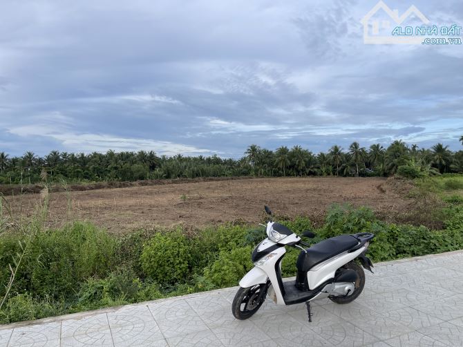 Bán 8.000m2 đất y tế 2 mặt tiền, cách Bệnh viện Tỉnh Trà Vinh 1,2km, mặt tiền Nguyễn Đáng - 2
