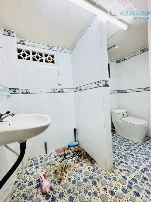 BÁN NHÀ 2Lầu-2pn -DT: 3x 10m. ĐƯỜNG SỐ 27, PHƯỜNG 6, GÒ VẤP GIÁ:3.68Tỷ- - 5