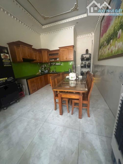 Bán nhà Nguyễn Thị Tồn - KDC cổng sau Pouchen, Bửu Hoà, Biên Hoà - 2