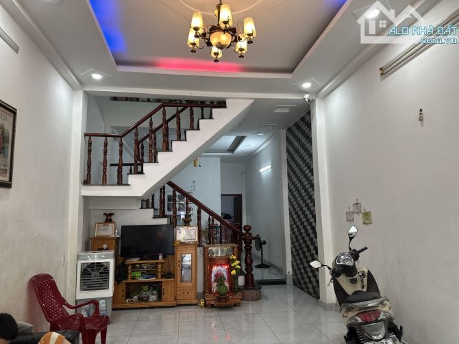 Nhà 2 tầng đường Nguyễn Thị Chạy vừa ở vừa kinh doanh 84m2 giá 5.1 tỷ - 2