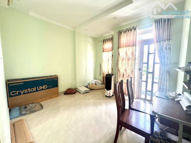 Bán Gấp Nhà Phố 4 Tầng Thiết kế Hiện Đại Đầu Đường Thống Nhất P 10 Quận Gò Vấp - 2