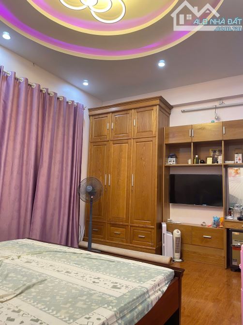 Cần bán nhà 4.5 tầng khu tái định cư ngọc châu hải dương - 2