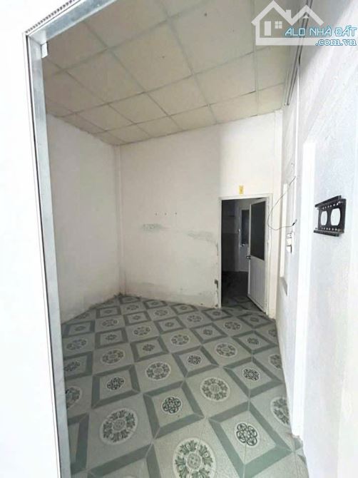 Cho thuê nguyên căn- Kiệt Lương Văn Can (chưa qua đường ray)- An Cựu- Tp Huế - 2