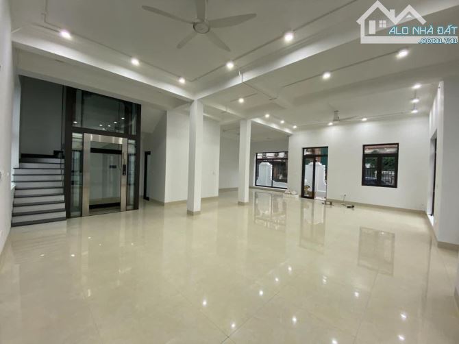 Biệt Thự Mặt Phố Sa Đôi 206m 65Tỷ Mt15m 4Tầng Ở Và Kinh Doanh Đẳng Cấp - 2