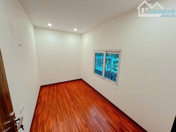BÁN NHÀ TẬP THÊ PHAN ĐÌNH GIÓT-THANH XUÂN-100m2-4N2WC-LÔ GÓC - 2