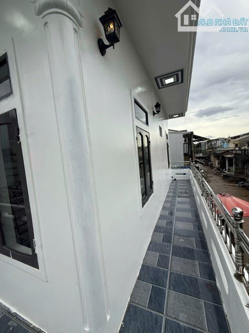 🏠 BÁN NHÀ 2 MẶT TIỀN KINH DOANH - CẠNH CHỢ – GIÁ CHỈ 2,85 TỶ - 2