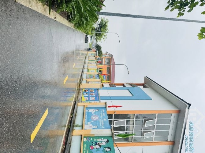 Nhanh Lên Khách Ơi. Đất Hiếm Mặt Phố Ngọc Thụy 370m2, MT 9m, Sát Trường, Cạnh Chợ - 44.XTỷ - 2