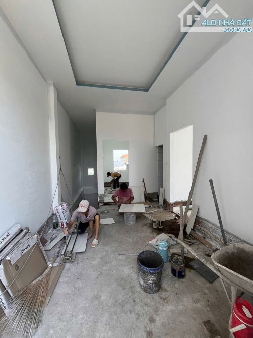 NP889 💥 Bán căn nhà 1 trệt 1 lầu hiện đại gần chợ Tân Vạn thuộc - 2