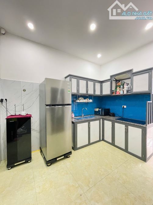 Bán nhà Mặt tiền đường Hoà Mỹ 3 5m5 Sạch Đẹp khu dân cư an ninh Liên Chiểu - 2