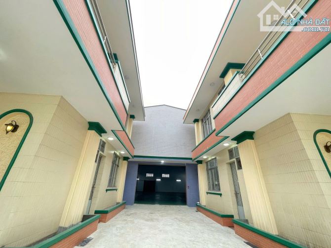 Kho xưởng 1100m² Full tiện ích – Có gác lửng, văn phòng, hợp đồng chính chủ - 2