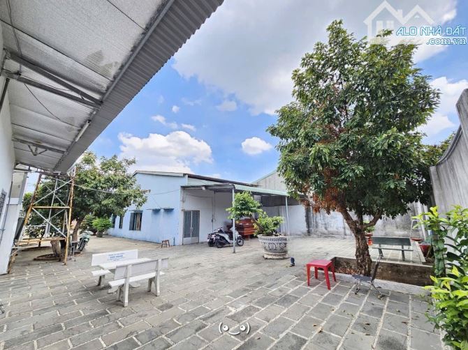 Bán nhà vườn sổ riêng thổ cư p. Hố Nai - 2