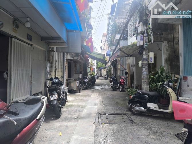 HẺM XE HƠI - 33M2 - BÙI HỮU NGHĨA, BÌNH THẠNH - GIÁP CHỢ BÀ CHIỂU - CHỈ 4.750 T.Ỷ. - 2