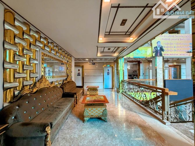 Bán Căn góc Mặt tiền đường Khổng Tử BÌNH THỌ THỦ ĐỨC DT: 1593m2 Khoan 650tr/th Giá 270 Tỷ - 2