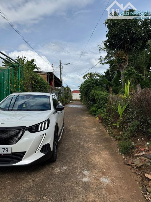 BÁN LÔ  ĐẤT 2 MẶT TIỀN TRƯỚC SAU HẺM PHẠM VĂN ĐỒNG- P.TÂN LẬP - 2