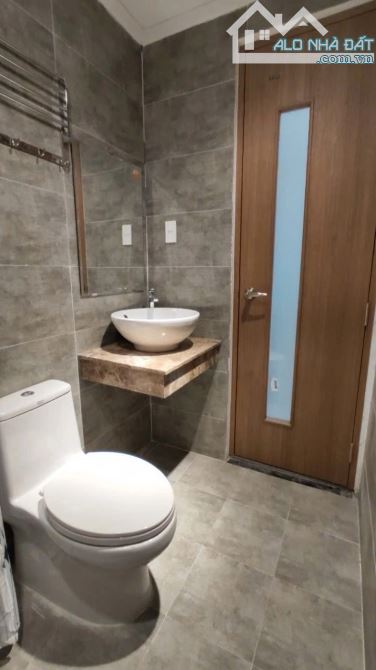 Bán Toà Căn Hộ Sơn Trà Khu biển.5 tầng 16 phòng . Giá 11 tỷ. - 2