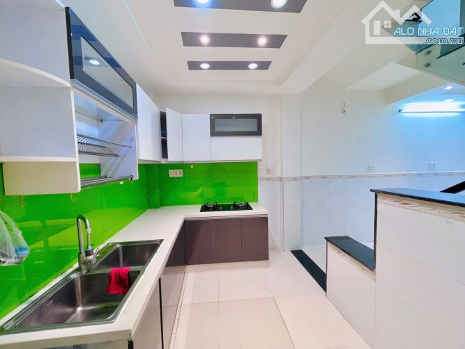 Nhà đẹp Quận 3, 5 tầng 6 phòng ngủ 7 nhà vệ sinh, hẻm 4.5M sạch sẽ an ninh gần mặt tiền. - 2