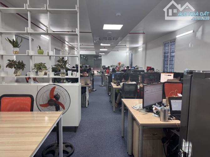 Tòa 9 tầng thang máy phố Đỗ Quang, Cầu Giấy, khu phân lô, vỉa hè ô tô tránh, 75m2, 50 tỷ - 2