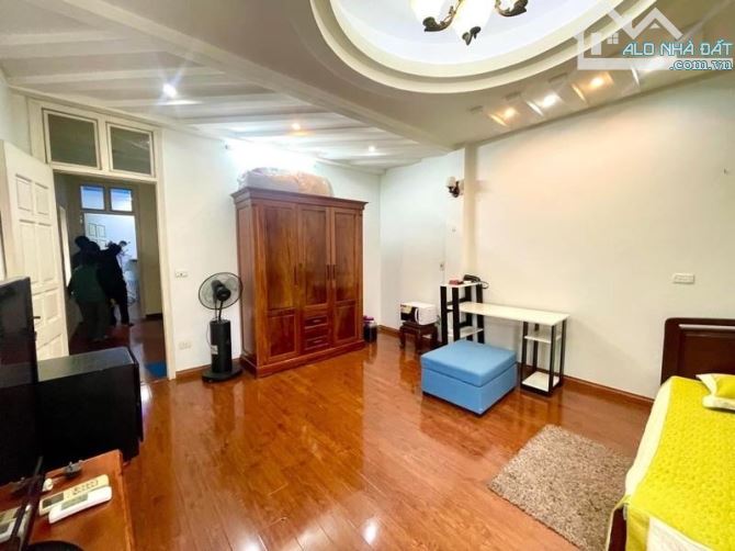 bán nhà phân lô Đỗ Quang – Cầu Giấy, 66m², vỉa hè rộng, kinh doanh sầm uất, giá 19 tỷ - 2