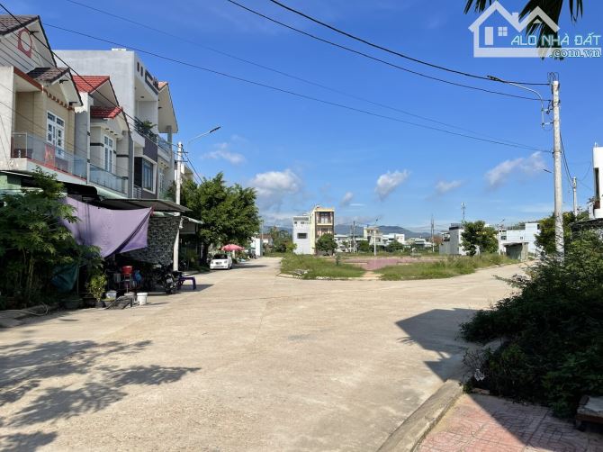 Cần bán lô đất 98m2 tại Thôn Vân Hội 2, Thị trấn Diêu Trì, Tuy Phước, Bình Định - 2