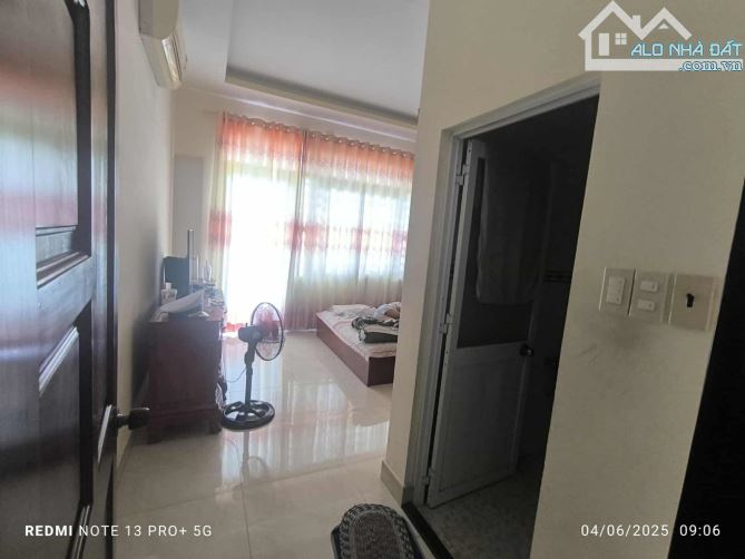 BÁN NHÀ 3 TẦNG HẺM 5m OTO NGỦ TRONG NHÀ, GẦN NGUYỄN THỊ ĐỊNH 4,5X19 CHỈ 8,5 TỶ. - 2