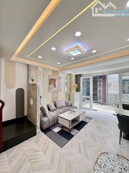 Bán nhà đẹp 4 tầng, Full Nội thất, hẻm 4m, Đường Số 2, P3, Gò Vấp, Sổ vuông, chỉ hơn 5 tỷ - 2