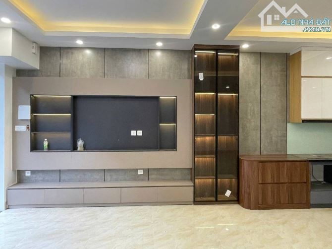 BÁN NHÀ ĐƯỜNG SÀI ĐỒNG 50M2, 5 TẦNG MỚI ĐẸP, Ô TÔ ĐỖ CỬA, 8.6 TỶ - 2