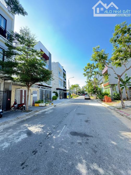 Bán đất kẹp cống rất đẹp mặt tiền Đường Đa Mặn Đông 2, Phường Khuê Mỹ ,Quận Ngũ Hành Sơn . - 2