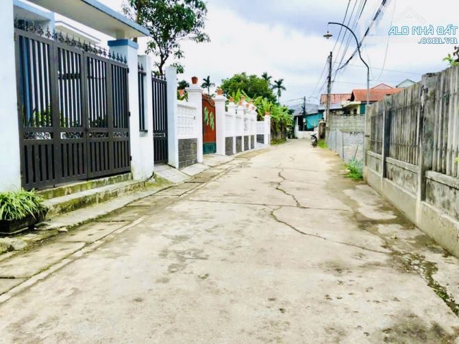 BÁN ĐẤT MẶT TIỀN LẠI THẾ CẠNH PHẠM VĂN ĐỒNG - 2