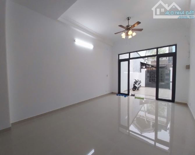 NHÀ ĐẸP 3 TẦNG - 92M2– HẺM XE HƠI 6M – SỔ HỒNG RIÊNG – TÂN THỚI NHẤT, Q12 - 2