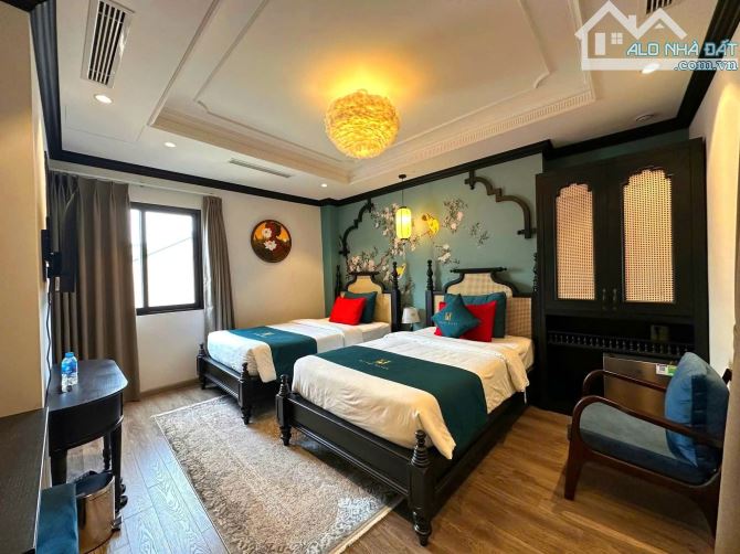 bán ks phố bát đàn  160m 8 tầng mt 5m giá 220 tỷ - 2