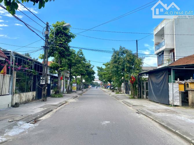 KIỆT NGUYỄN HIỀN – TT TỨ HẠ - Cạnh dự Hương Văn- Tứ Hạ - 2