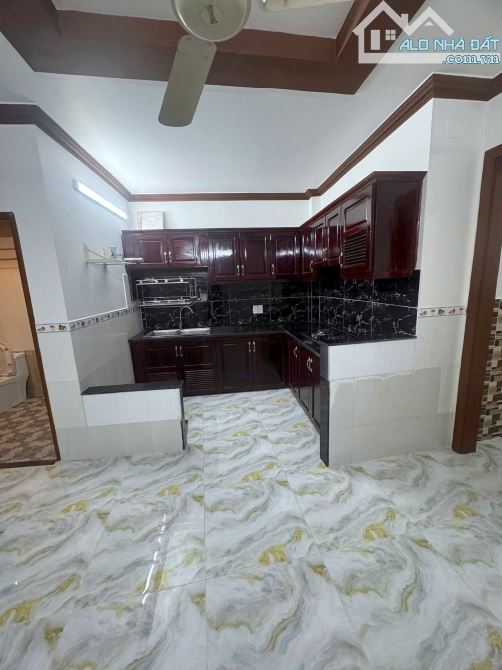 Nhà XV Nghệ Tĩnh 5x20 Trệt.Lầu 4PN.Tốt Ở GĐ.KD Online. - 2